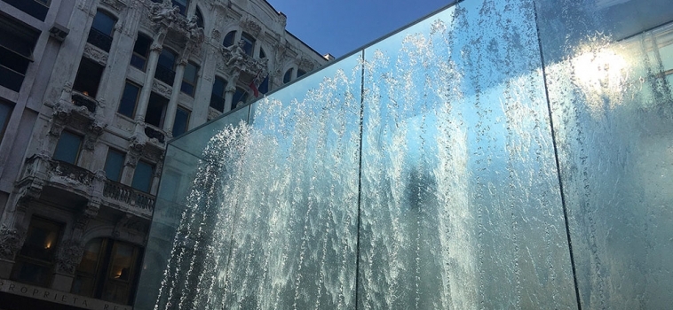 THE NEW APPLE FLAGSHIP STORE IN MILAN – ITALY